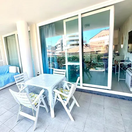Beachfrontgrado *