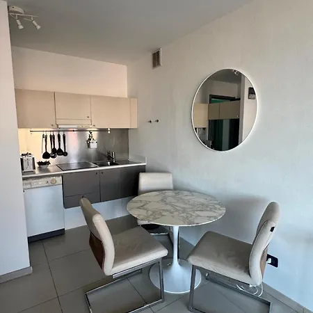 Appartamento Beachfrontgrado *